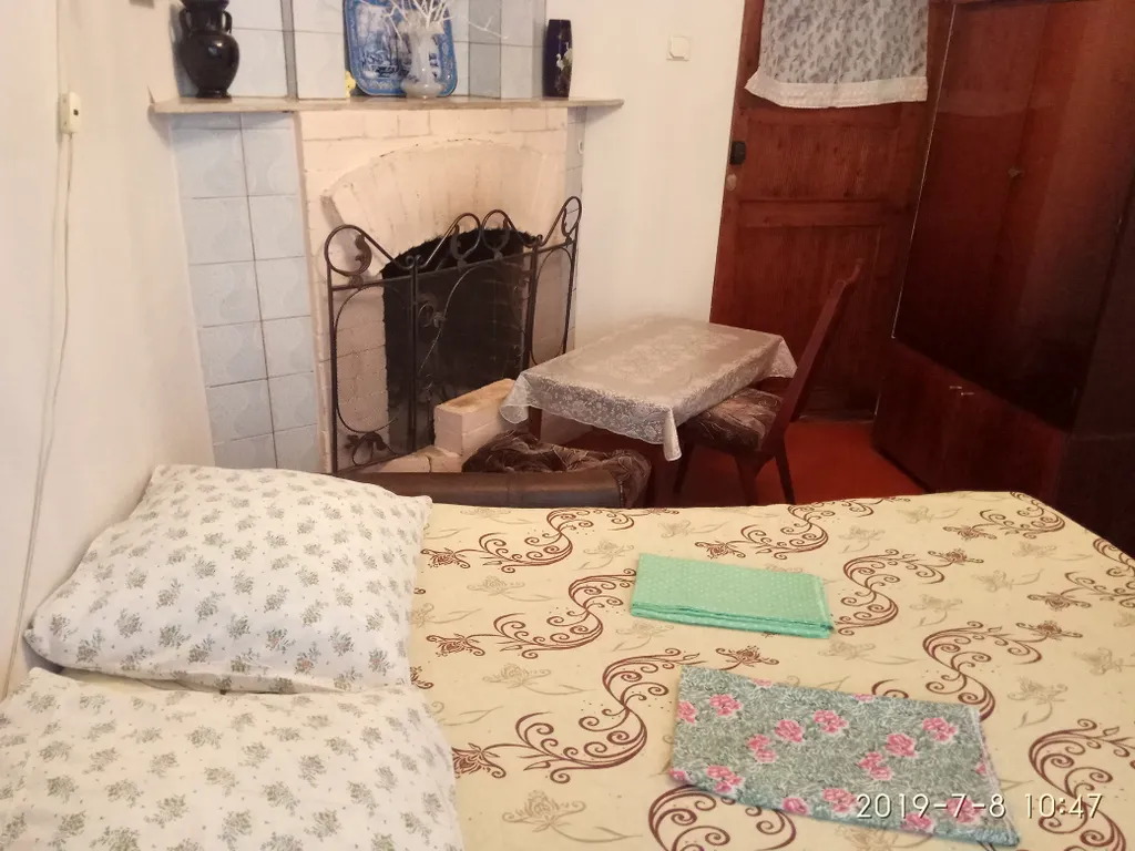 Комната с камином