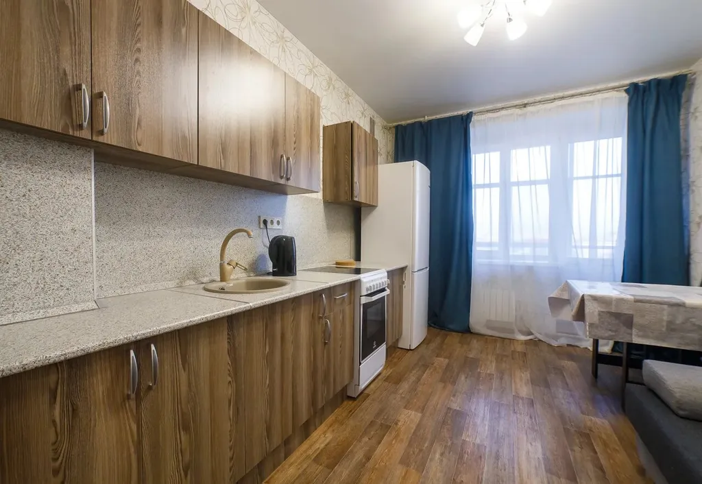 Уютные апартаменты на Заря, 16