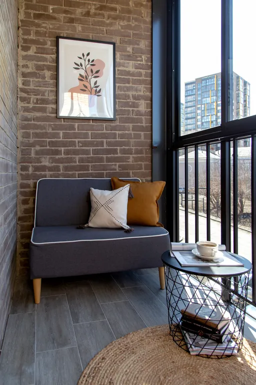 Все что, надо рядом и в центре!