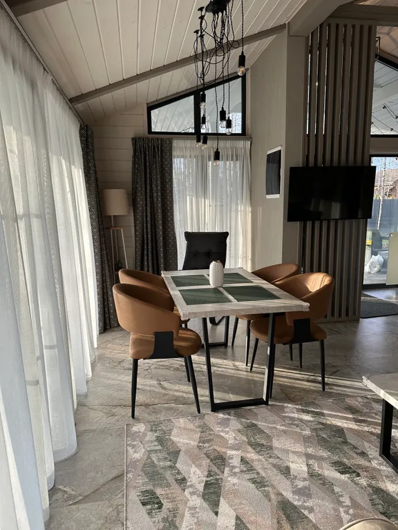 Коттедж в стиле шале в коприно