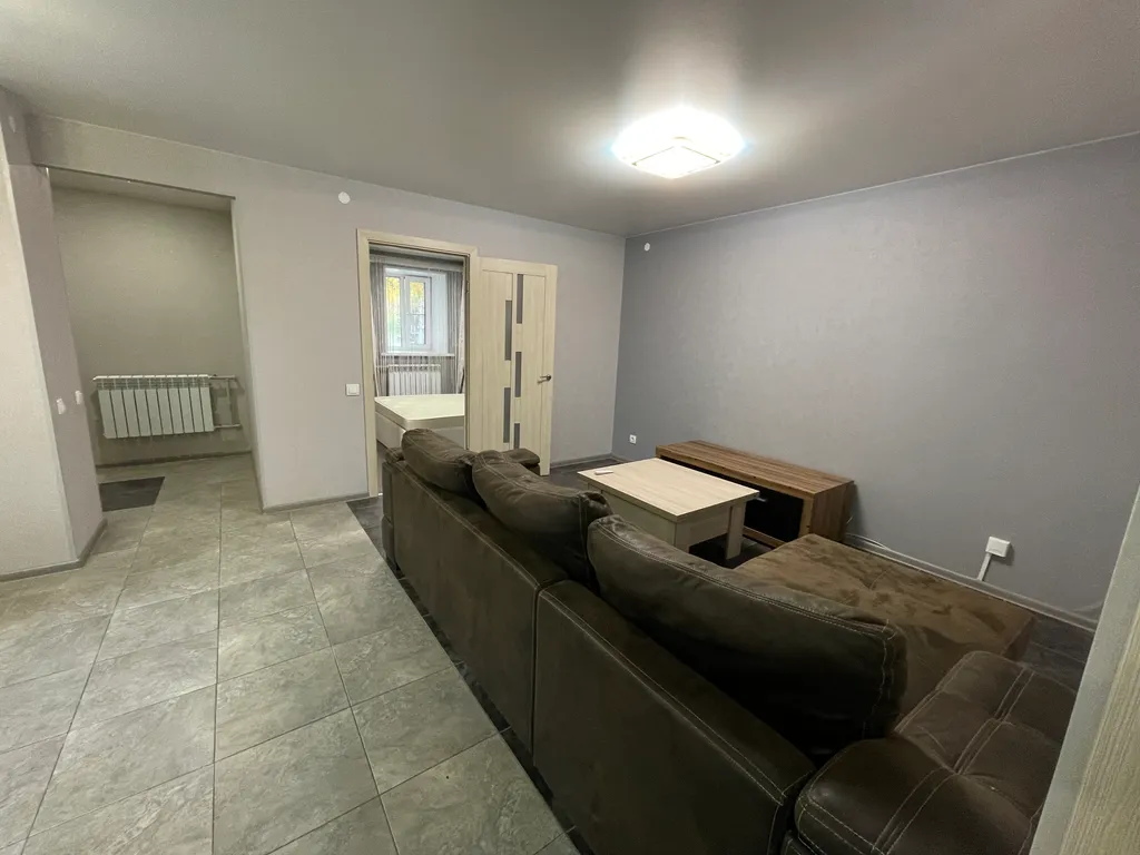 Евро-двухкомнатная с отдельным входом