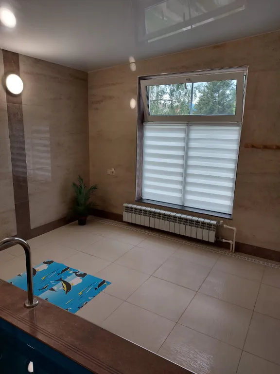 Банный домик на пруду