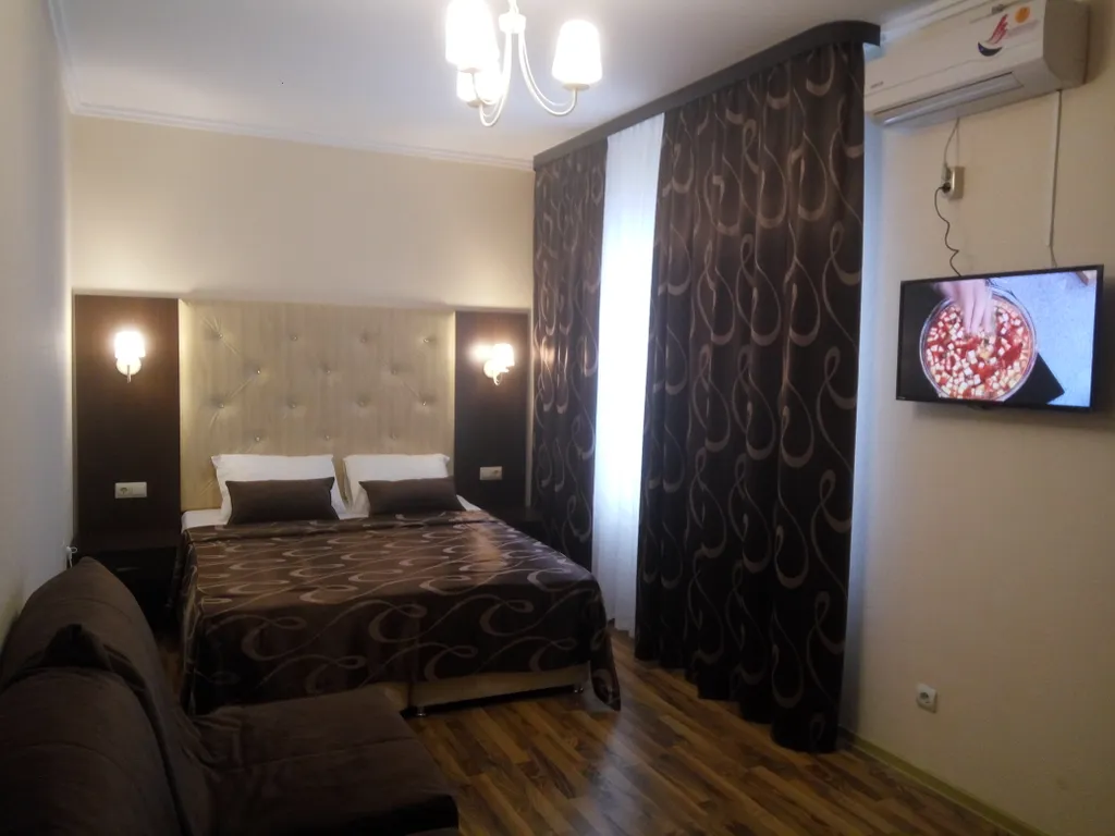 4-комнатная Квартира