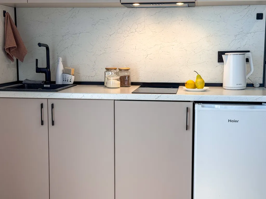 Каскад 2 Стильный апартамент на первой береговой линии