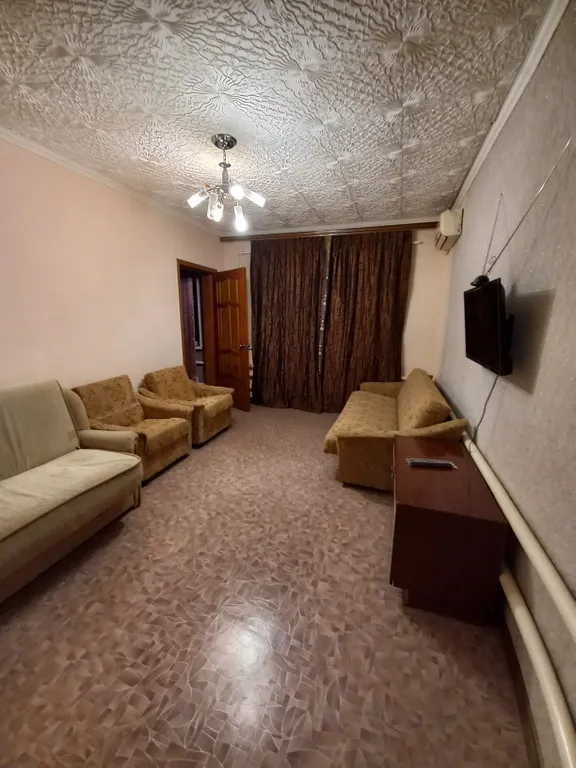 Коттедж Уютный частный дом — аренда посуточно в Морозовск