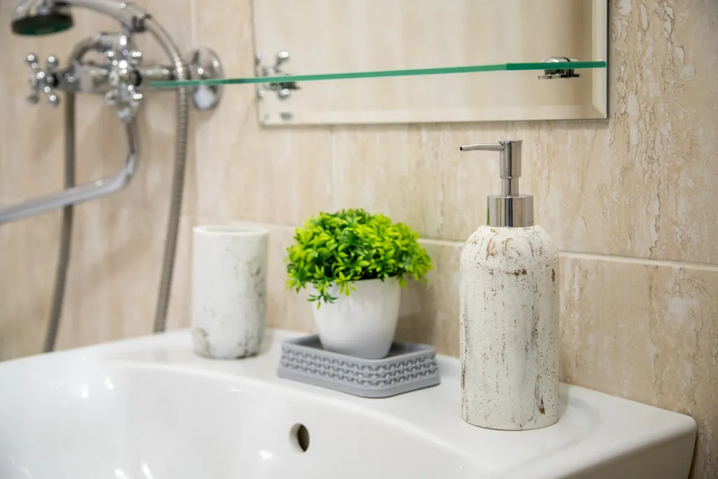 Просторная двухкомнатная квартира на берегу Енисея