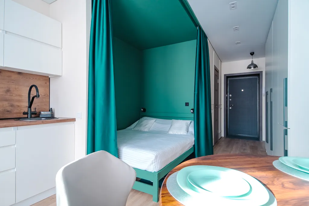 Чистая уютная студия в центре, заселение до 23-00