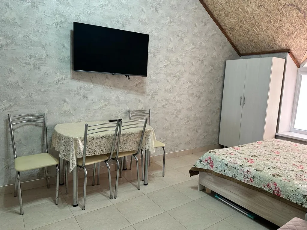 Студия на берегу