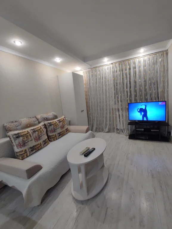 Студия в тихом центре, рядом с жд и автовокзала