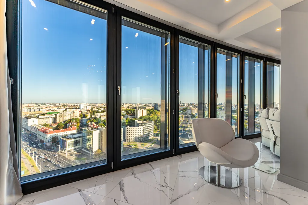 Vip апартаменты в парус-сити на 21 этаже, 101 метр, центр, 2 балкона