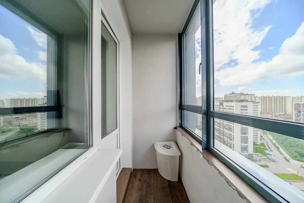 Небольшая студия у метро