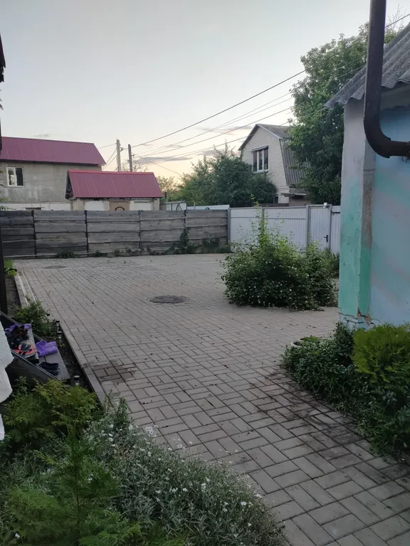 Уютная дача "Дом на дереве" в черте города