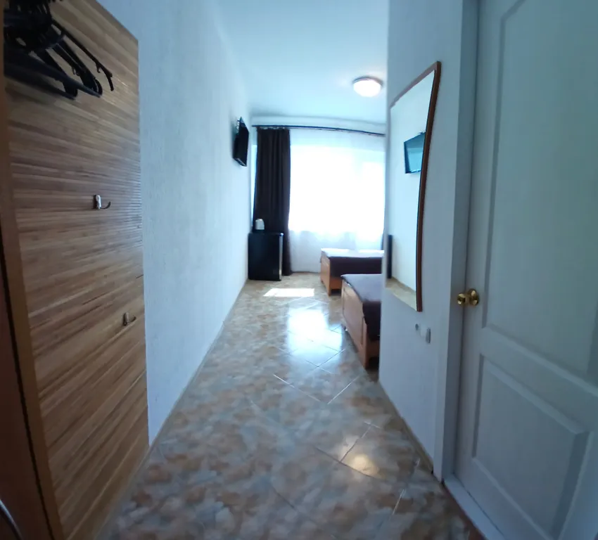 Уютная комната у моря