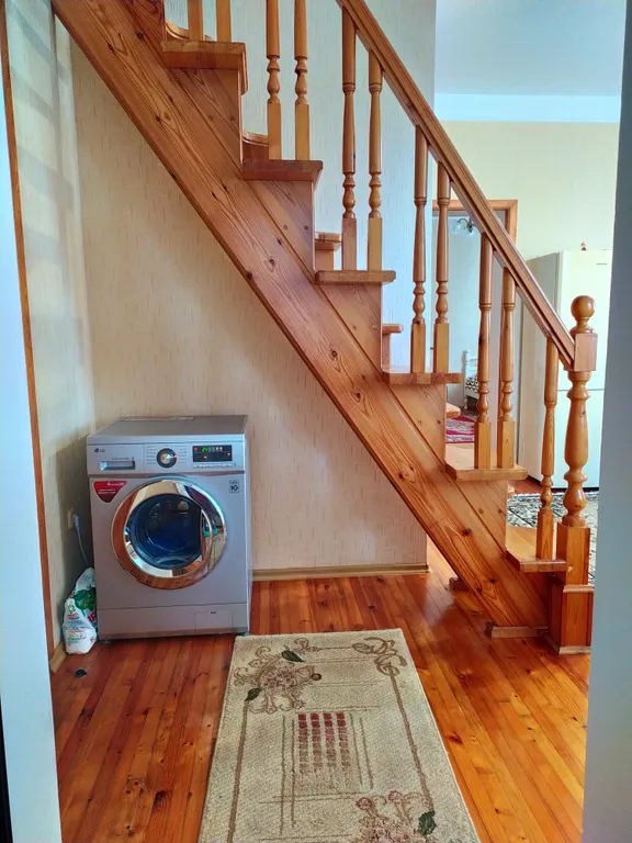 Дом в близи городского пляжа на побережье