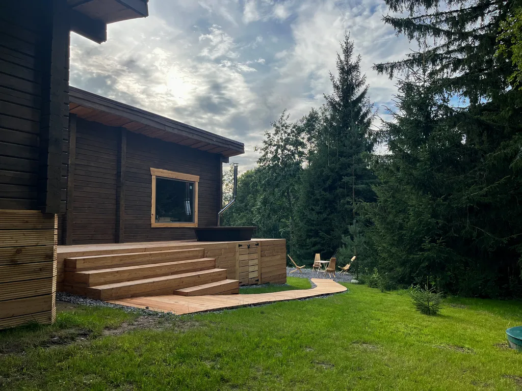 Дом у озера