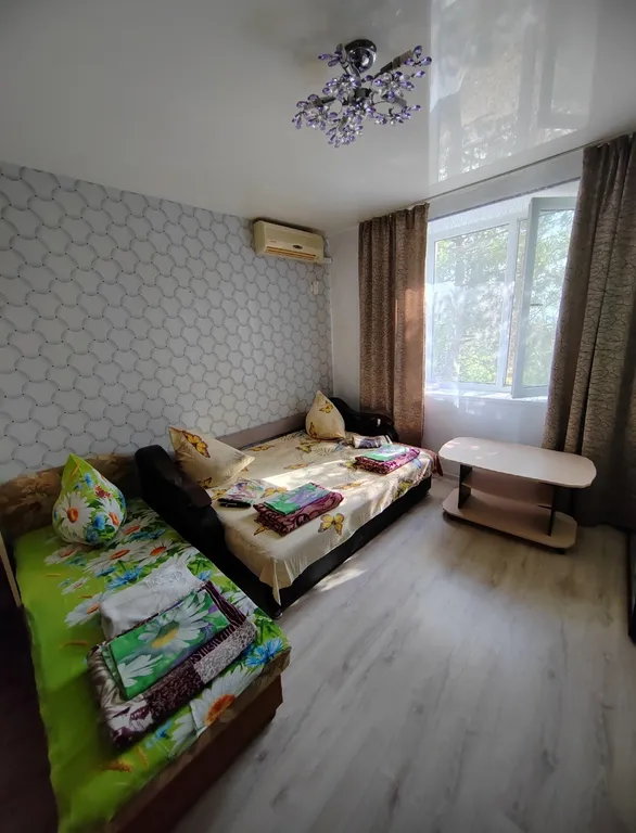 Уютная квартира в центре, до моря250 метрах от моря