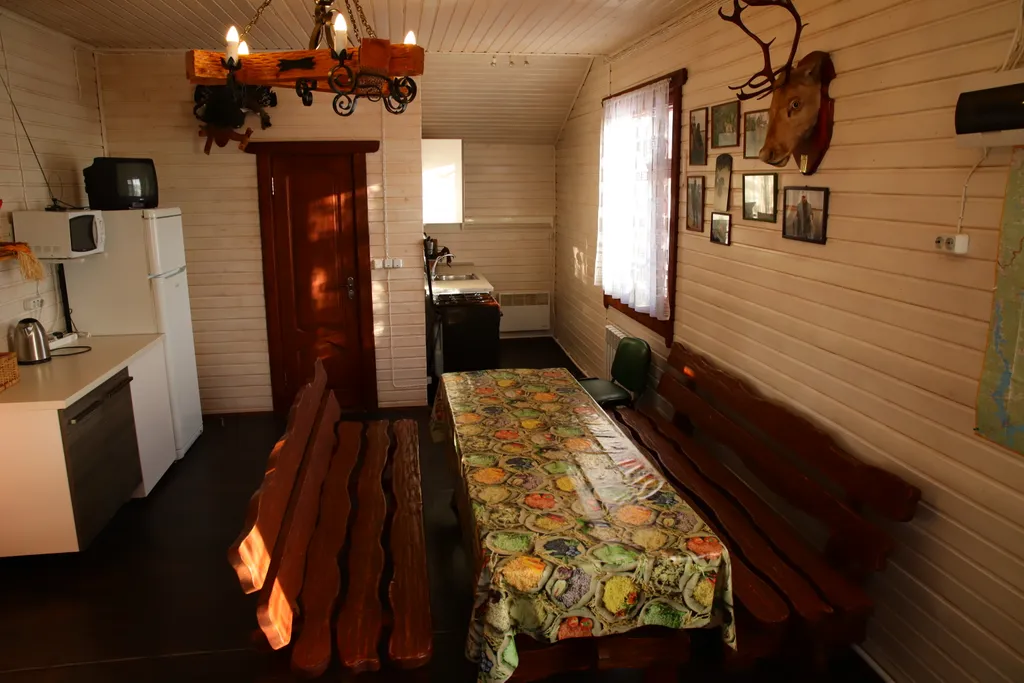 Уютный коттедж для 8-ми гостей на берегу озера Селигер