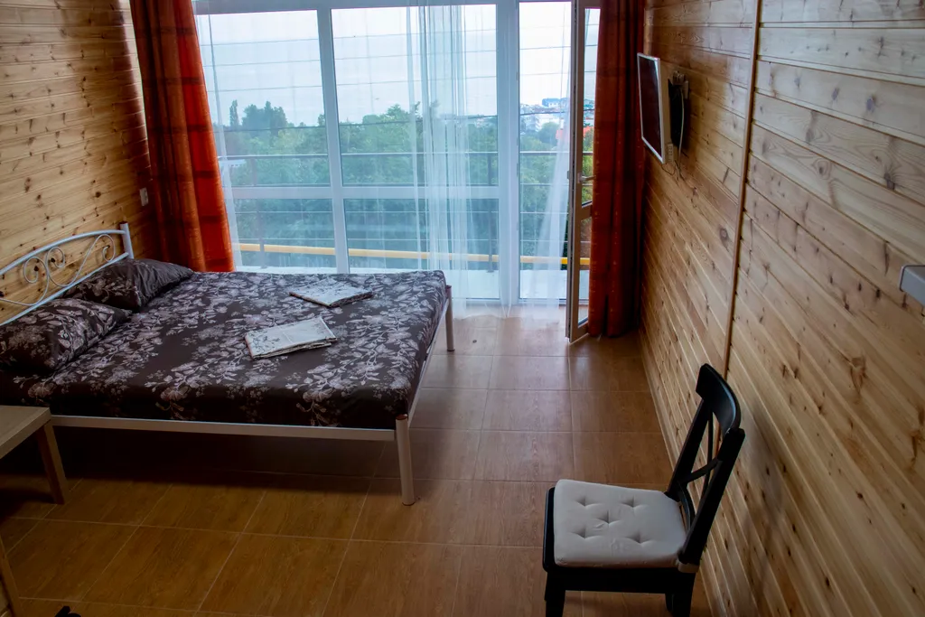 Уютный коттедж для комфортного отдыха с бассейном — аренда посуточно в Лазаревское