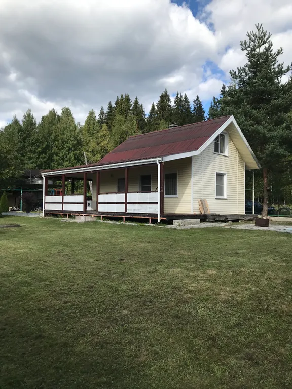 Уютный коттедж у озера недалеко от Выборга и границы