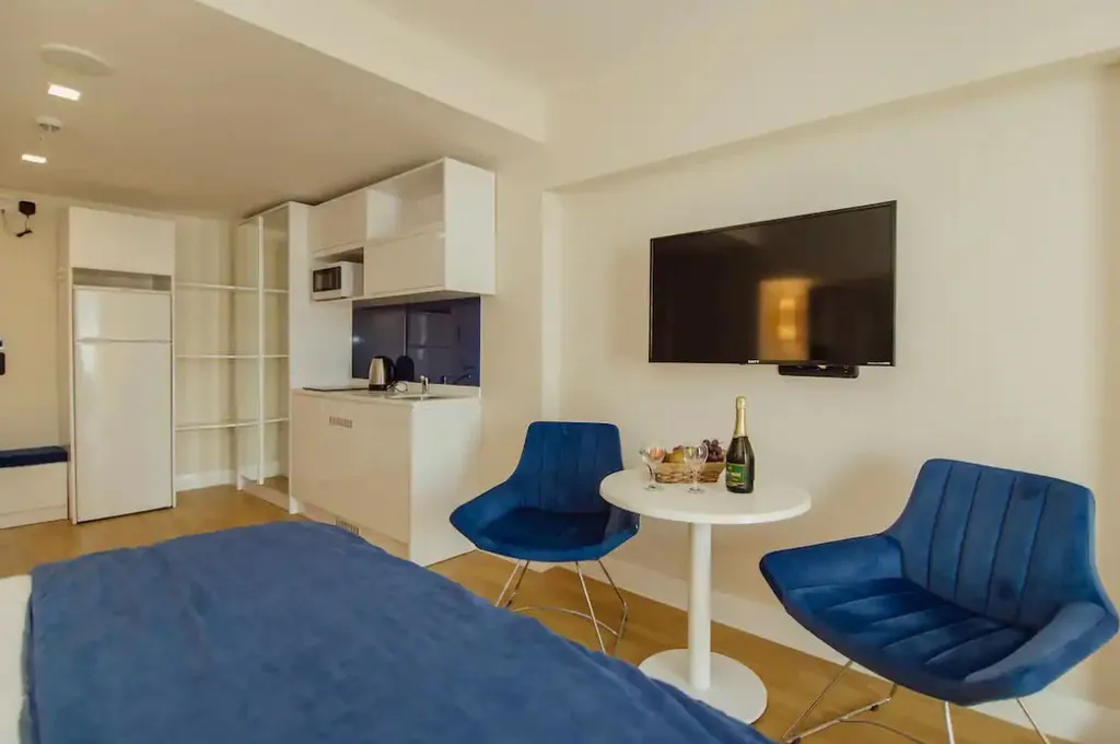 Orbi City View 22-19