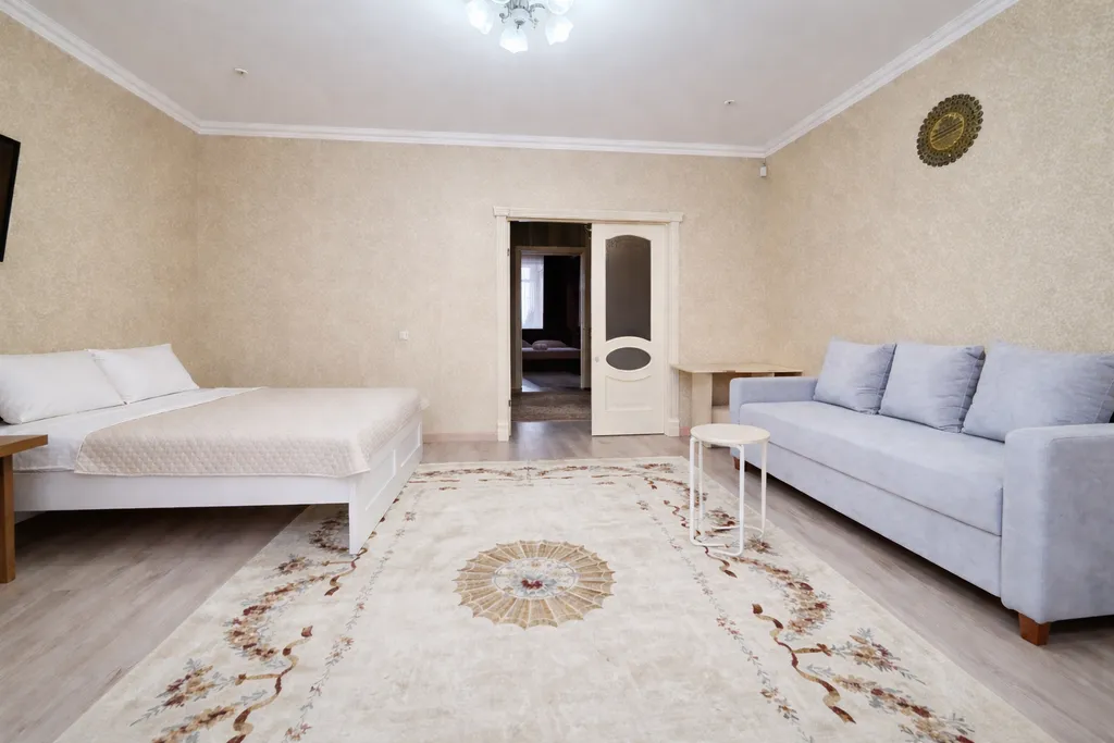 3-комнатная квартира в центре ЖК Нурсая