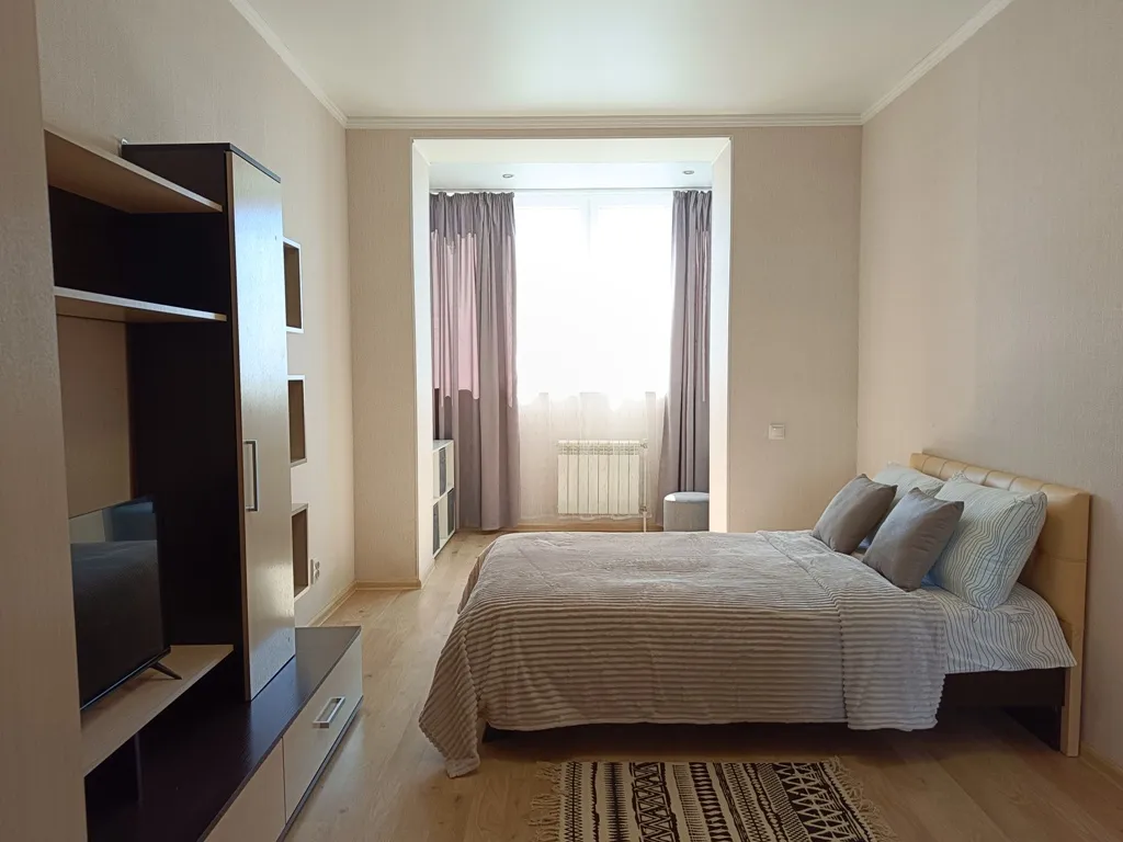 Квартира Просторная видовая однушка — аренда посуточно в Астрахань