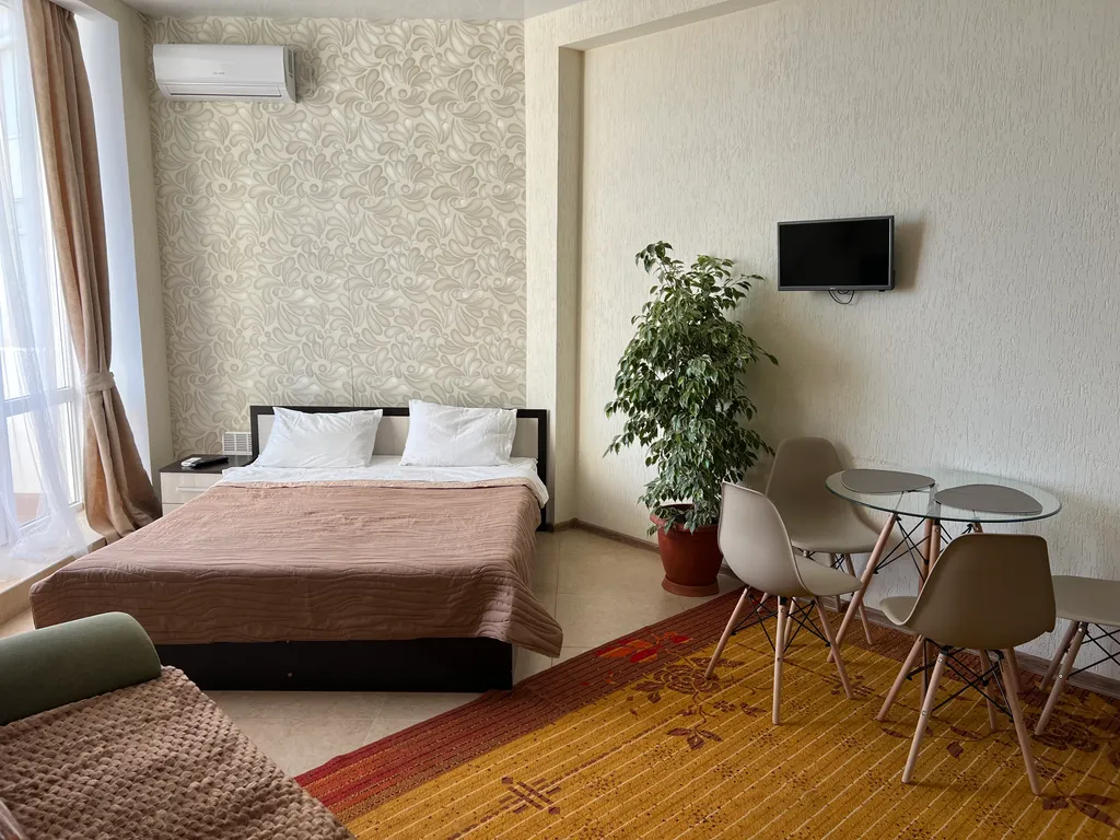 Квартира-студия на берегу моря