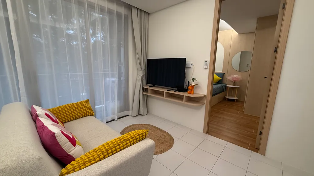 Новая квартира с двумя спальнями и бассейном у моря, пляж Камала