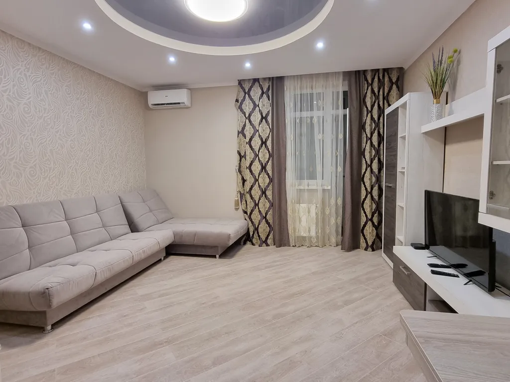 Квартира Стильная двухкомнатная квартира у пляжа — Севастополь