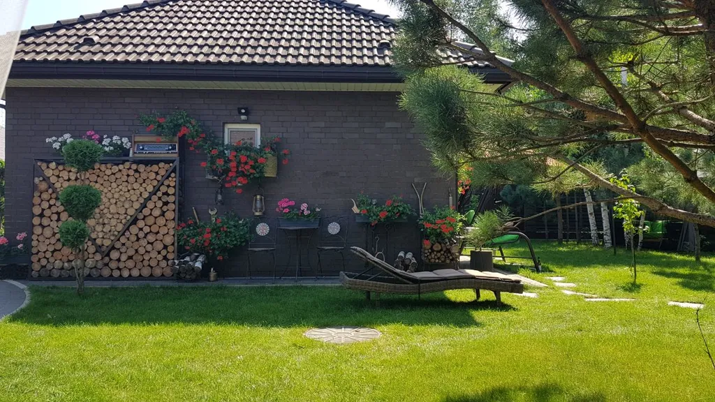 Brest dream garden. Атмосферный гестхаус с шикарным видом на лес