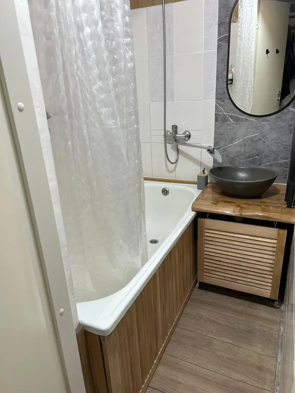 Уютная квартира с видом на Пик любви