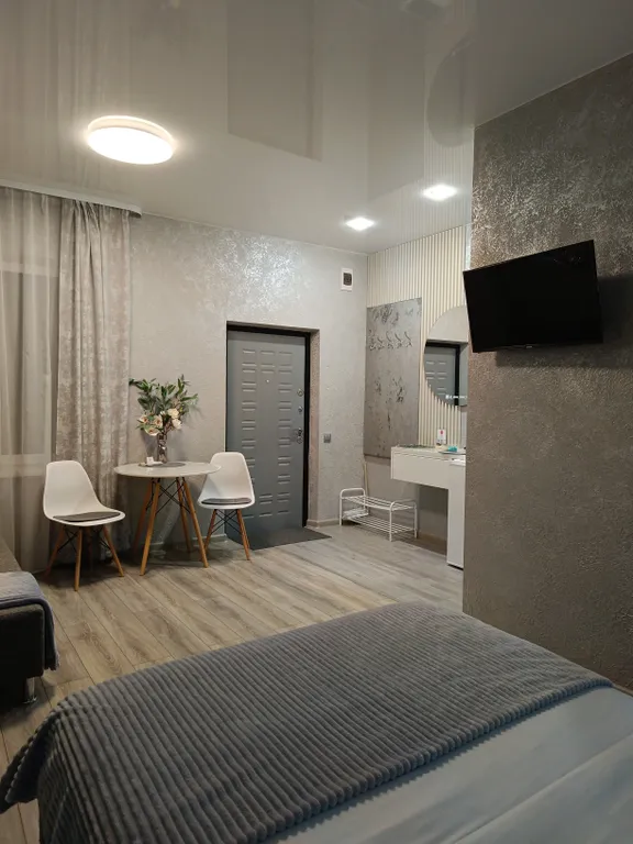 Уютное жилье рядом с парком лога, 800 метров, закрытая парковка, все есть