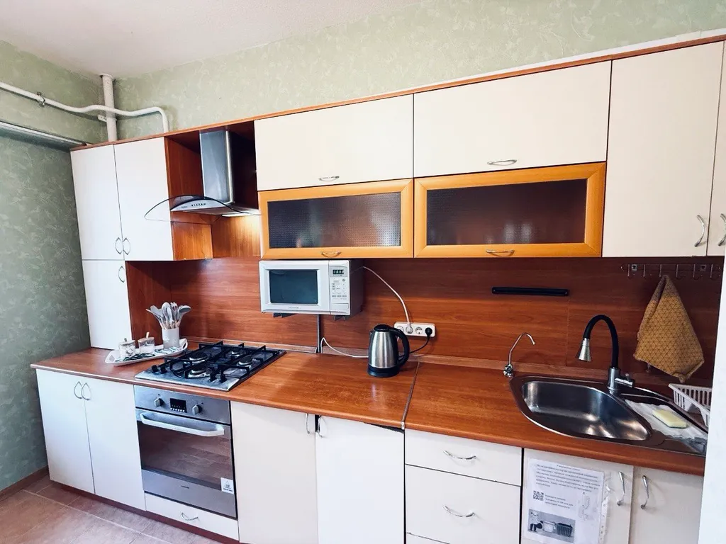 Уютная 2-комнатная квартира в элитном pайoне Волжский-3