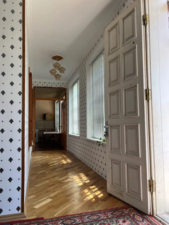 Дом в живописных горах