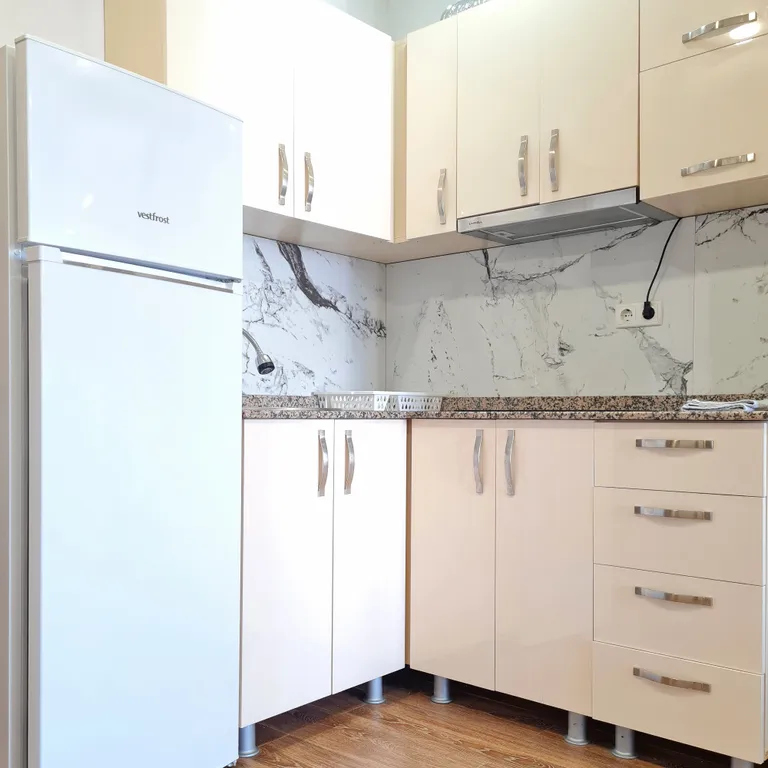 Семейные апартаменты 5, 2 спальни, салон, кухня, вид на море и горы