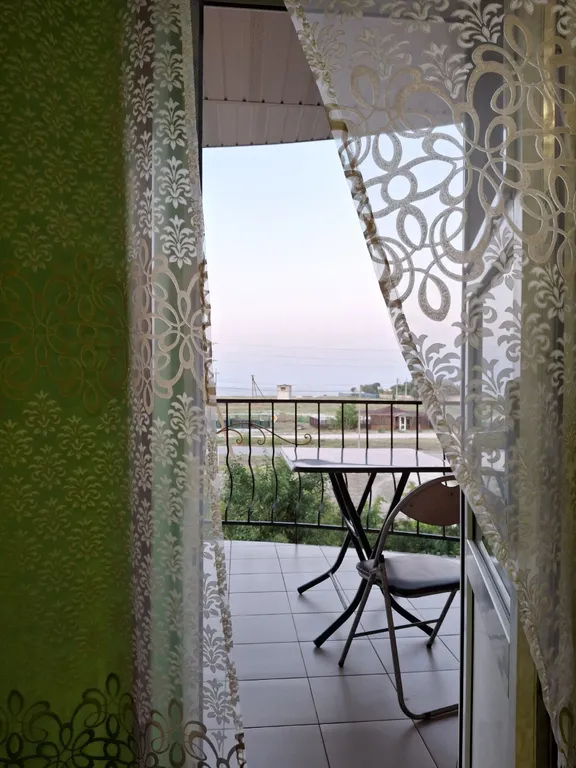 Комната с балконом видом на море