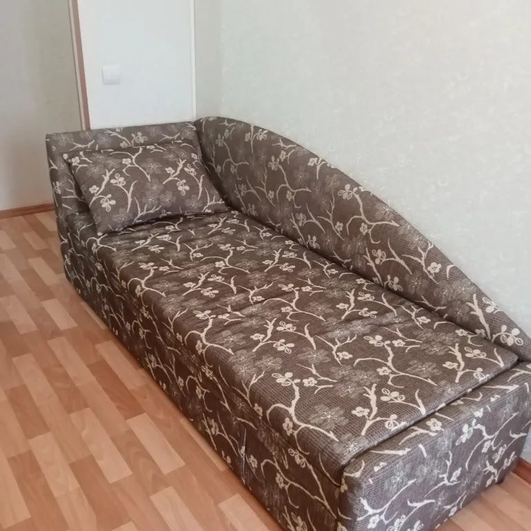 Уютная чистая рядом с озером и парком