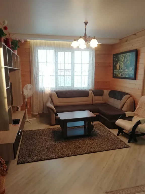 Дом в Заонежье с видом на озеро