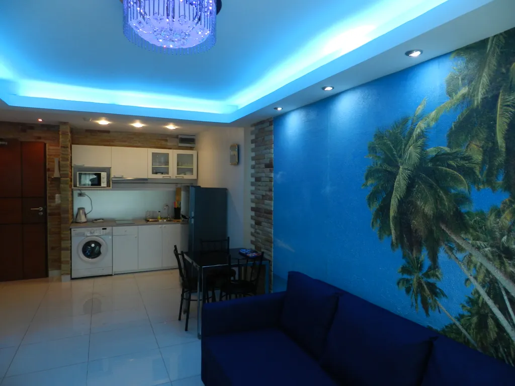 Апартамент с боковым видом на море