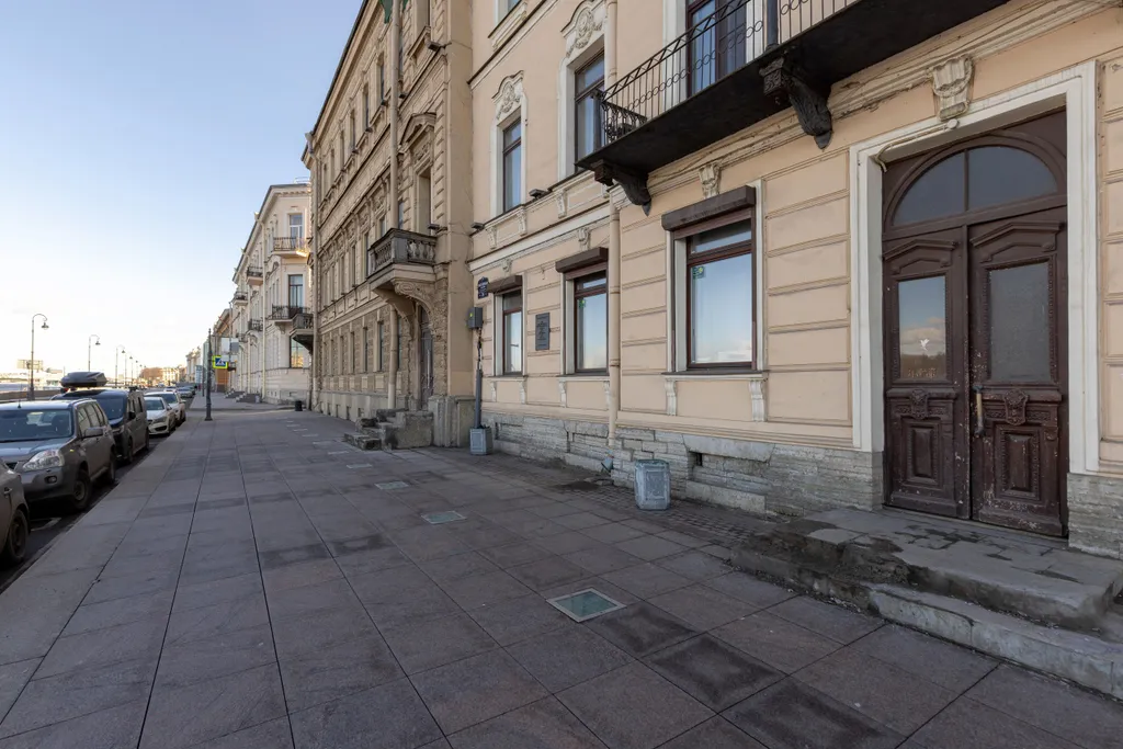 Квартира Квартира Тихая студия у разводного моста — Санкт-Петербург