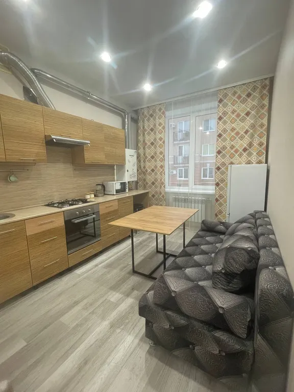 Добро пожаловать в современный, стильный апартамент