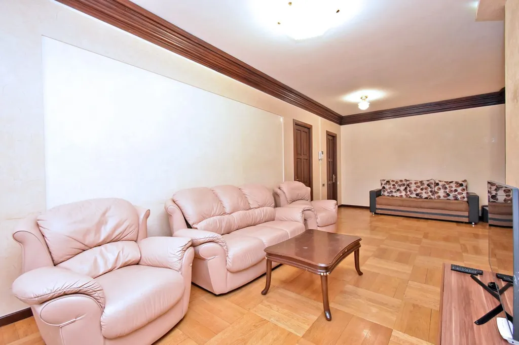 Уютная и просторная квартира в элитной новостройке в центре города