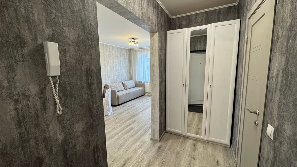 Новая евродвушка с закрытой территорией и двором-парком