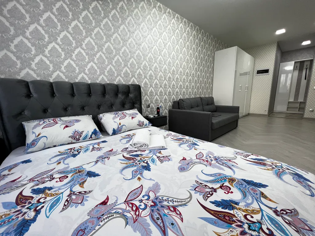 Современная квартира в центре, рядом Гостиный Двор!