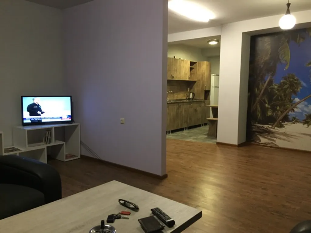 Двуспальная квартира около метро Марджанишвили