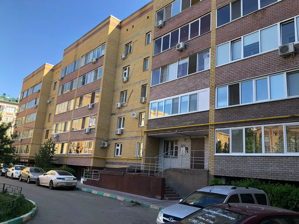 Квартира Двухкомнатная квартира рядом со станцией метро и ТЦ — Казань