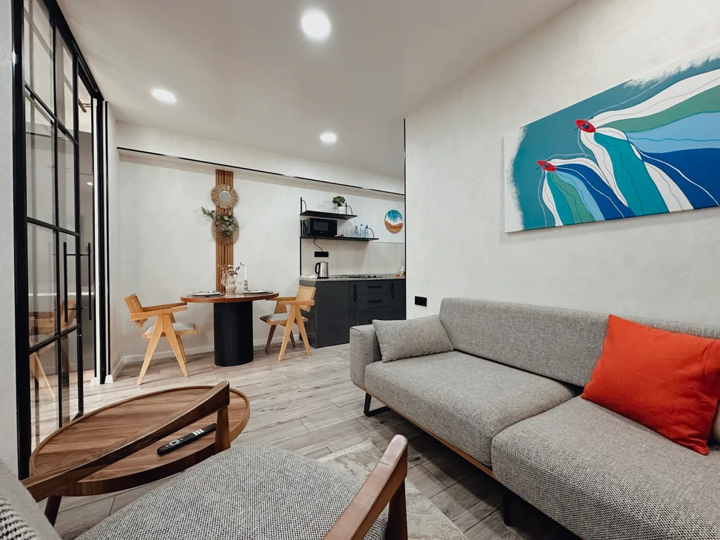 Квартира Уютные апартаменты с отдельной спальней на берегу моря — аренда посуточно в Батуми