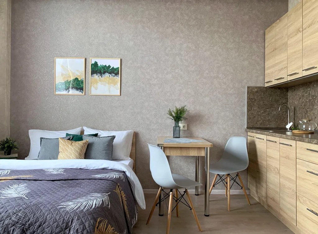 Студия с премиум-пакетом ТВ в 10 минутах от площади Маркса