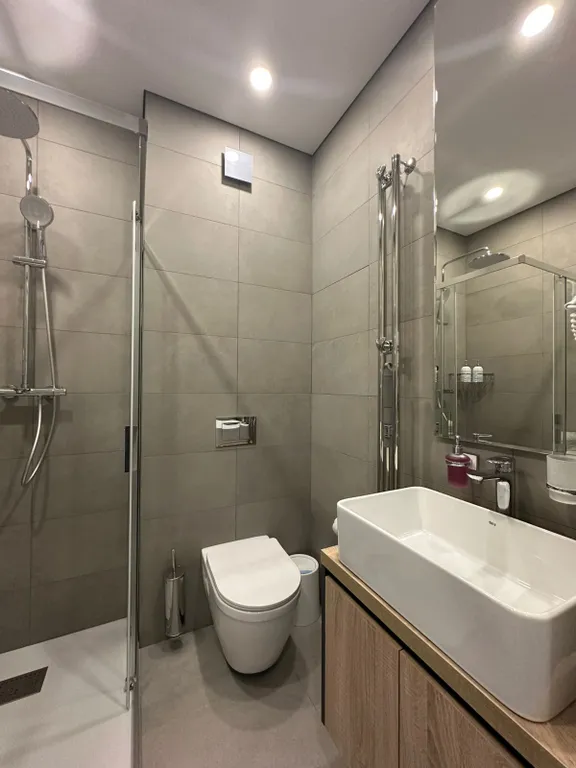 Дизайнерская студия Ls-sunny days с видом на море с 11 этажа