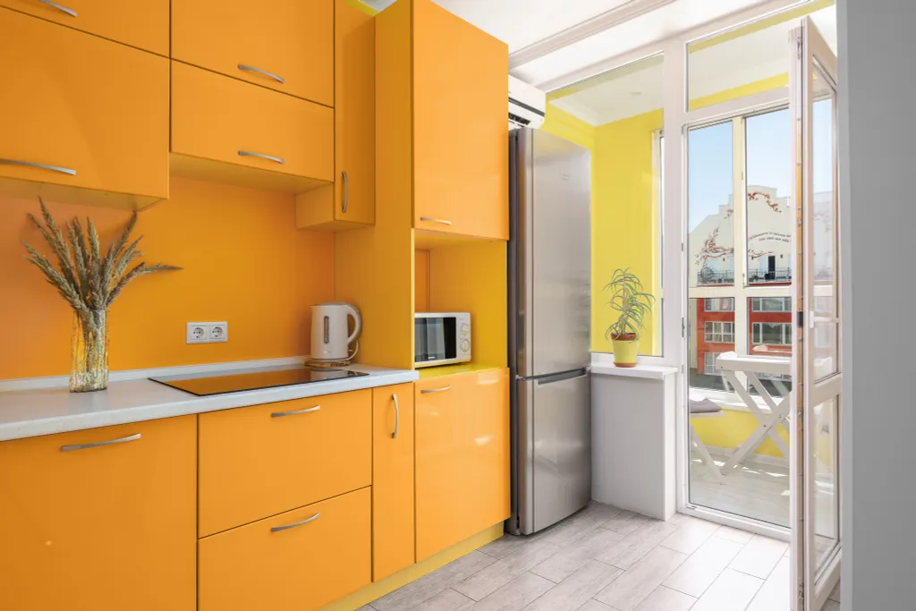 Квартира Квартира Fresh Orange в центре Немецкой деревни у озера, дистанционное заселение — Краснодар